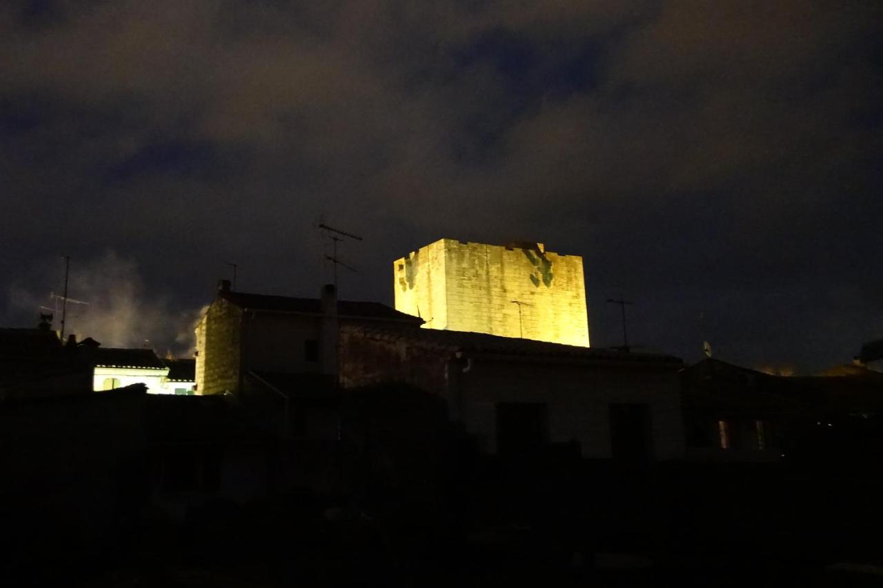 Bel Appartement Terrasse 4 Etoiles Intra Muros Aigues-Mortes Εξωτερικό φωτογραφία