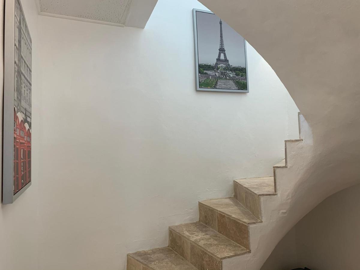 Bel Appartement Terrasse 4 Etoiles Intra Muros Aigues-Mortes Εξωτερικό φωτογραφία
